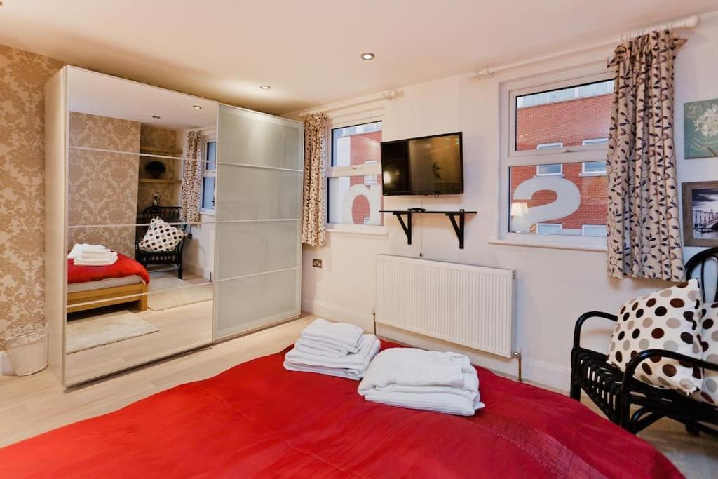 Apartamento Whole House In Central Camden Town Londres Exterior foto